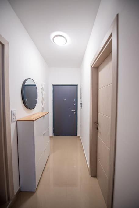 ביטולה Joy Apartment מראה חיצוני תמונה
